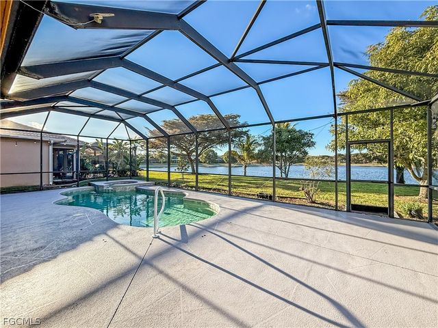 12459 Muddy Creek LN, Fort Myers, FL 33913