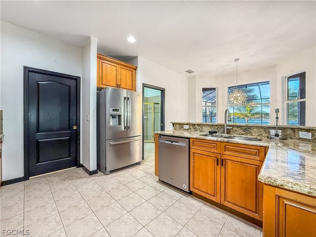 12459 Muddy Creek LN, Fort Myers, FL 33913