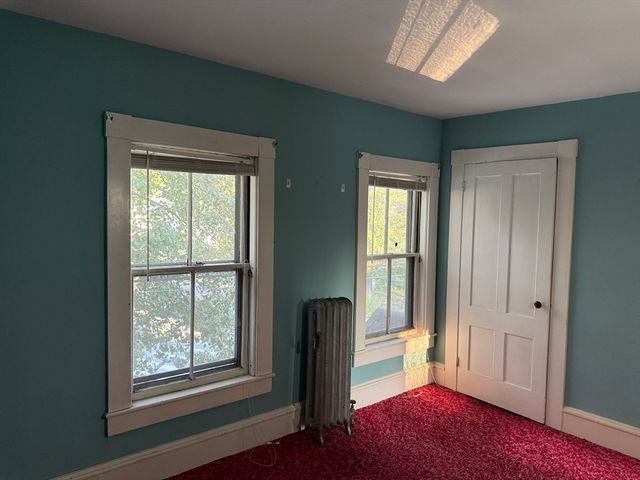 160 Hampshire St, Lowell, MA 01850