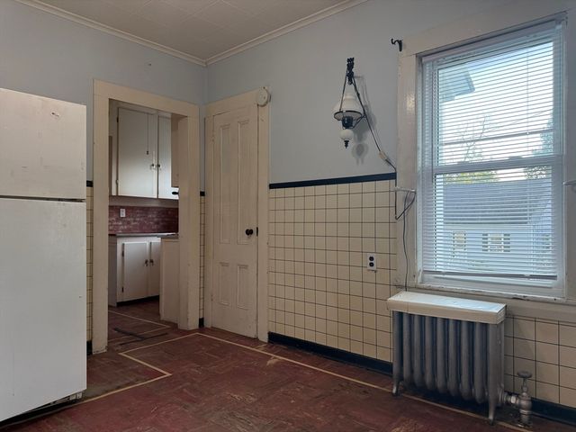 160 Hampshire St, Lowell, MA 01850