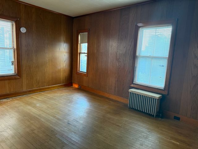 160 Hampshire St, Lowell, MA 01850