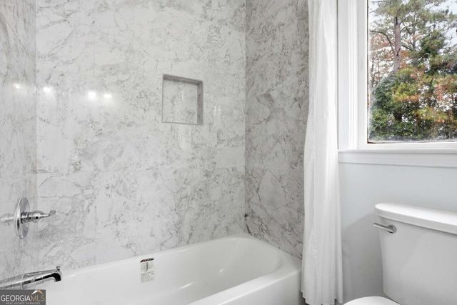 2344 Country Club Drive SE, Conyers, GA 30013