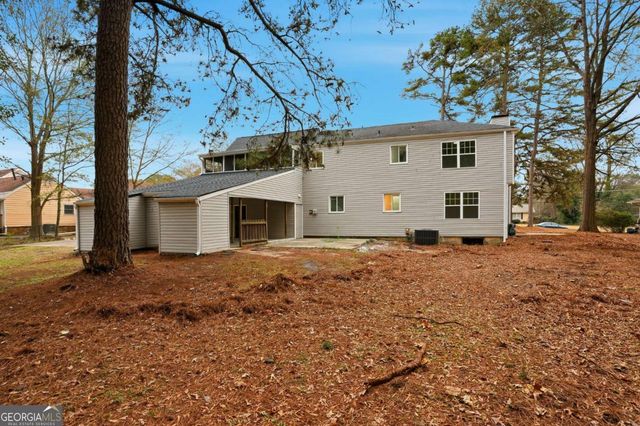 2344 Country Club Drive SE, Conyers, GA 30013