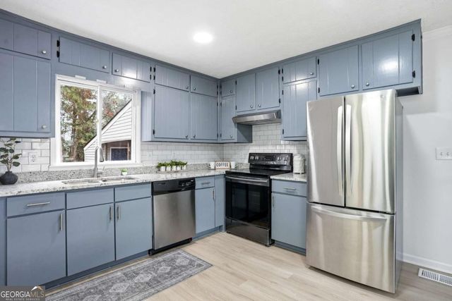 2344 Country Club Drive SE, Conyers, GA 30013