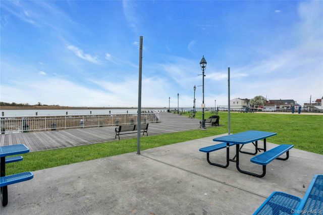 725 Miller Avenue 241, Freeport, NY 11520