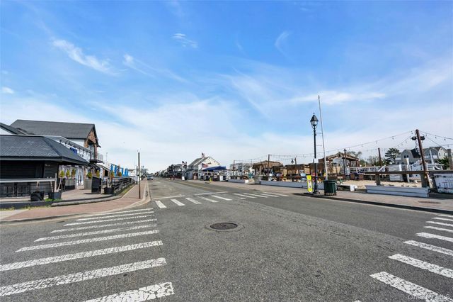 725 Miller Avenue 241, Freeport, NY 11520