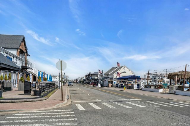 725 Miller Avenue 241, Freeport, NY 11520