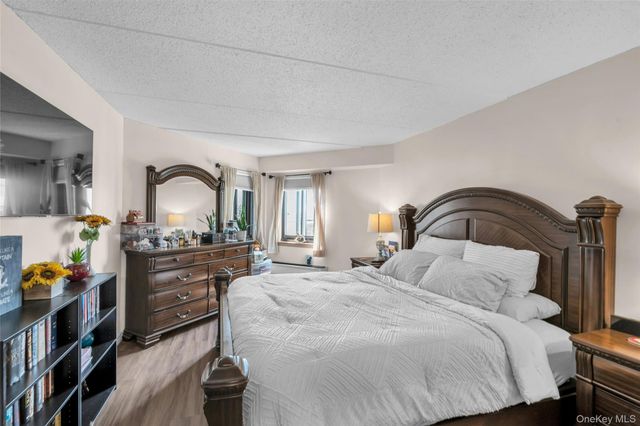 725 Miller Avenue 241, Freeport, NY 11520