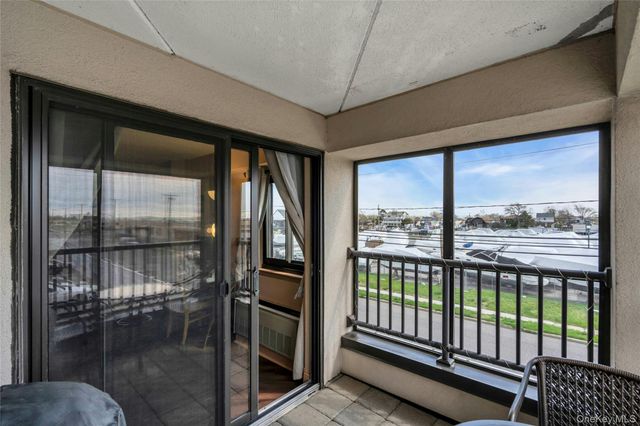 725 Miller Avenue 241, Freeport, NY 11520