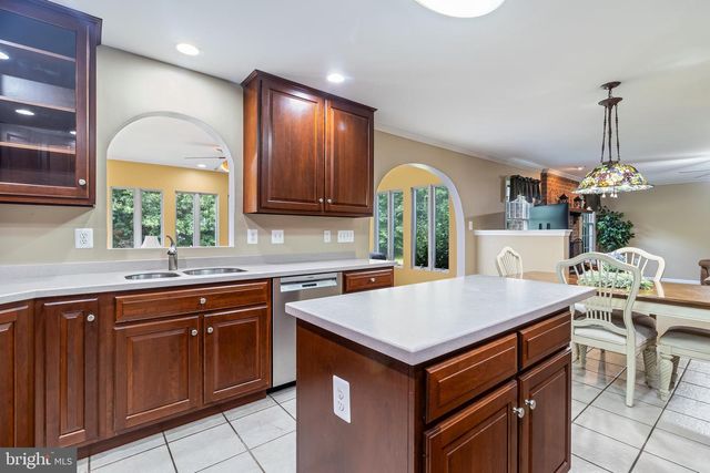203 MORGANS RIDGE CT, La Plata, MD 20646