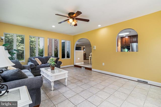 203 MORGANS RIDGE CT, La Plata, MD 20646