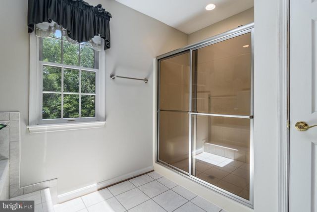203 MORGANS RIDGE CT, La Plata, MD 20646
