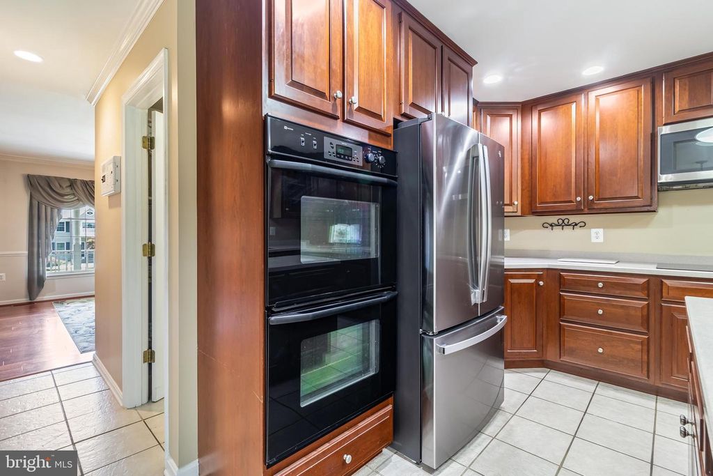Image 16 of property listing at 203 MORGANS RIDGE CT, La Plata, MD 20646