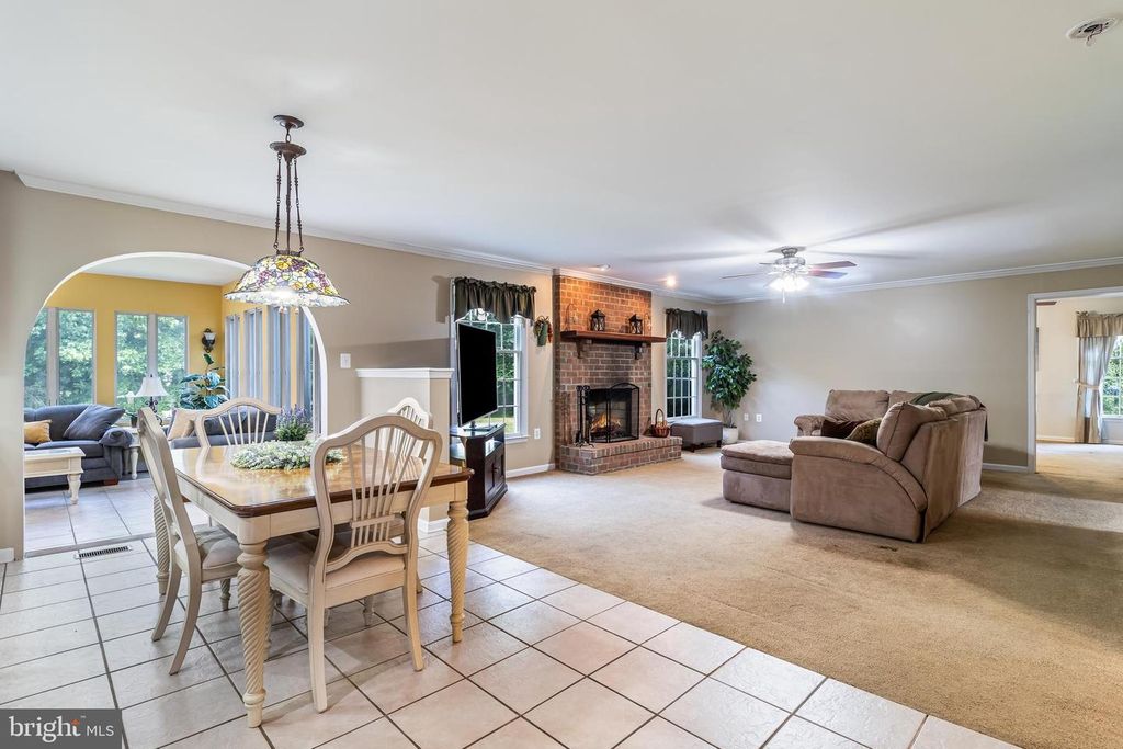 Image 20 of property listing at 203 MORGANS RIDGE CT, La Plata, MD 20646