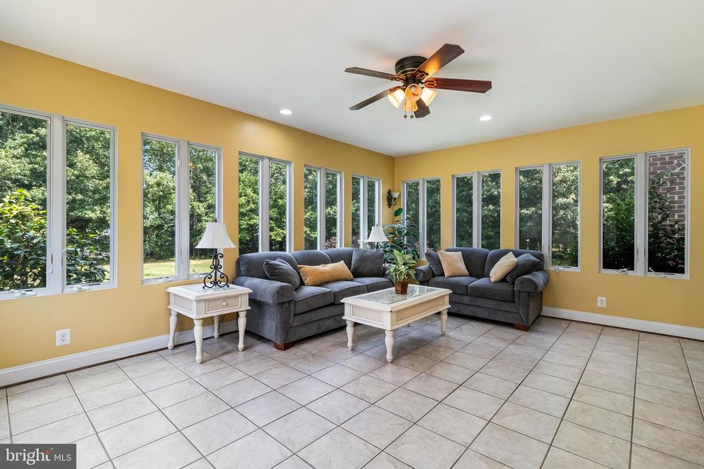 Image 22 of property listing at 203 MORGANS RIDGE CT, La Plata, MD 20646