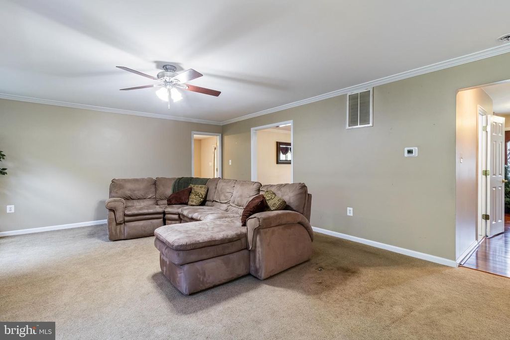 Image 24 of property listing at 203 MORGANS RIDGE CT, La Plata, MD 20646