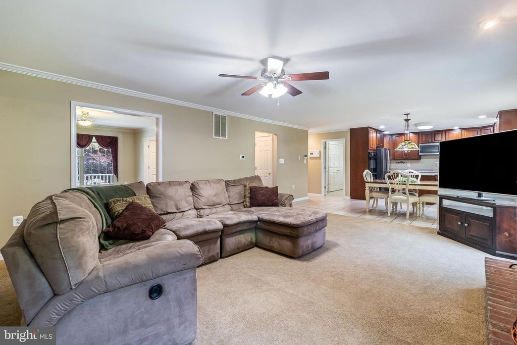 Image 26 of property listing at 203 MORGANS RIDGE CT, La Plata, MD 20646