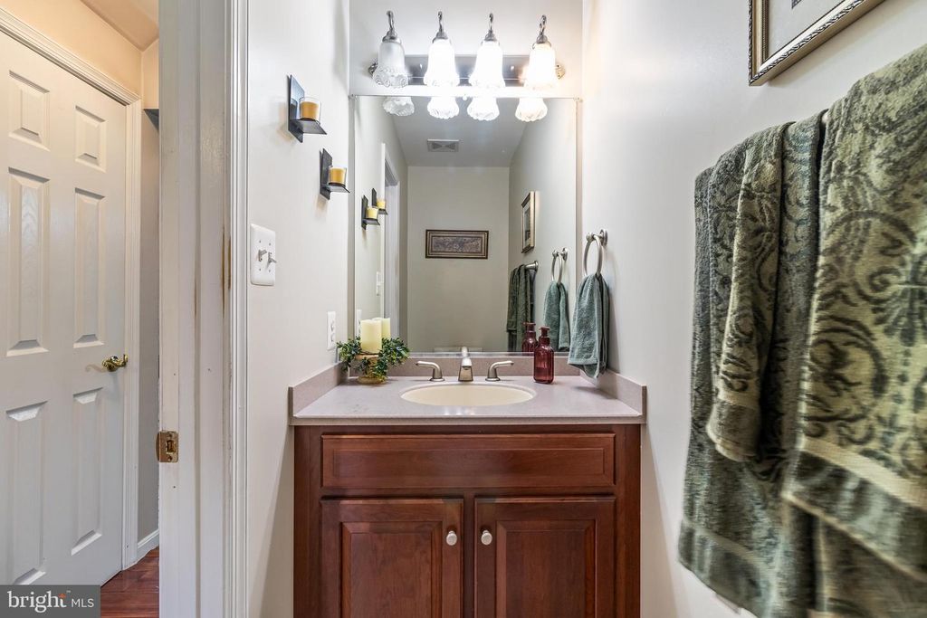 Image 30 of property listing at 203 MORGANS RIDGE CT, La Plata, MD 20646
