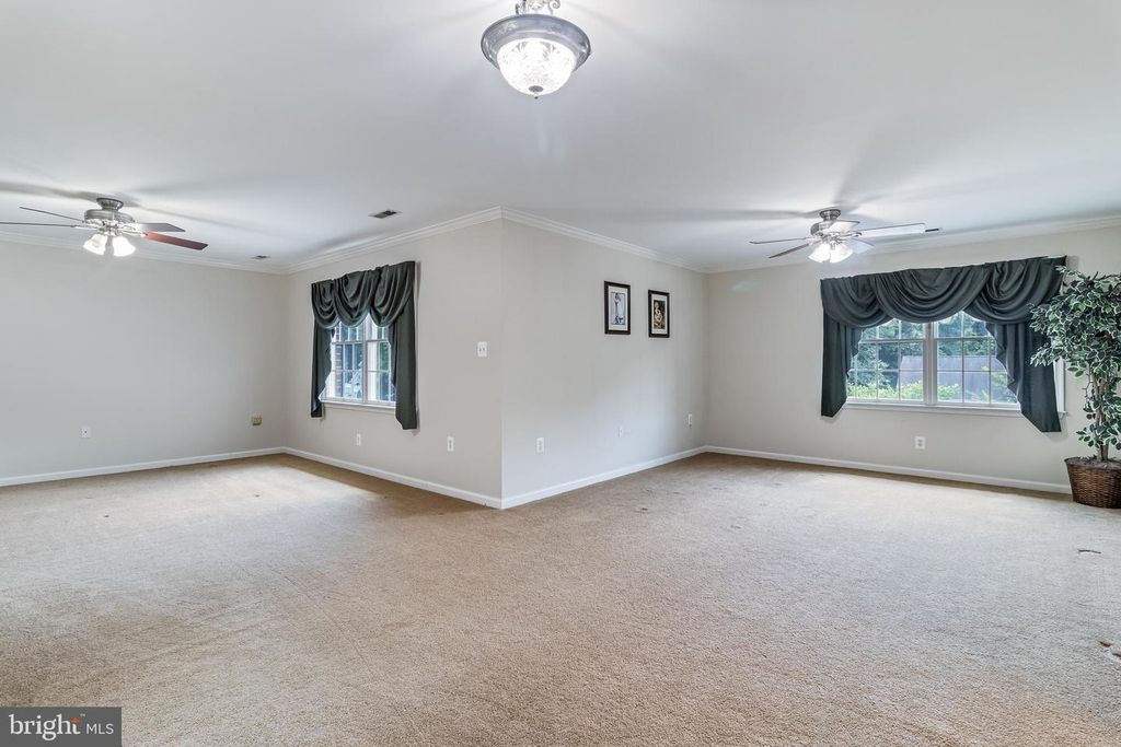Image 45 of property listing at 203 MORGANS RIDGE CT, La Plata, MD 20646