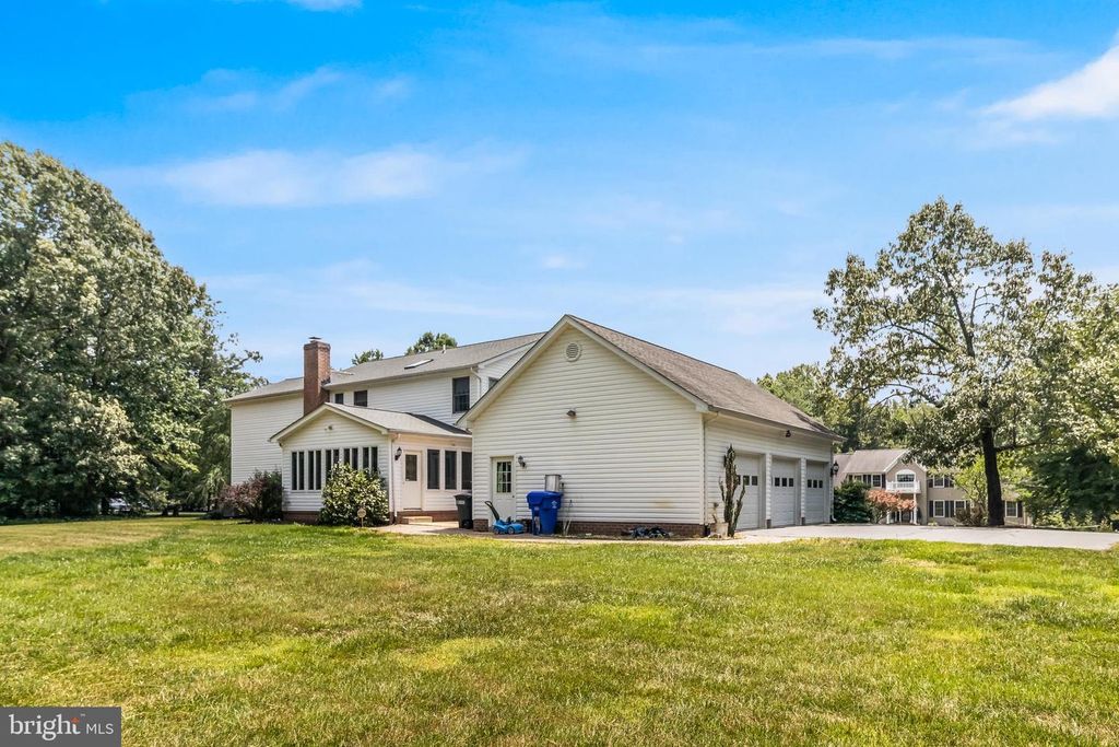 Image 57 of property listing at 203 MORGANS RIDGE CT, La Plata, MD 20646