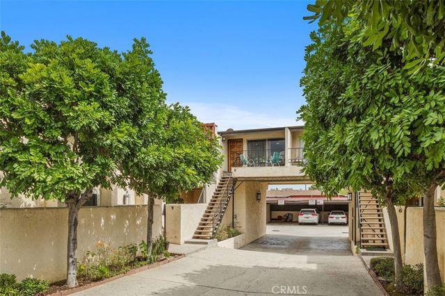 1130 W Huntington Drive 8, Arcadia, CA 91007