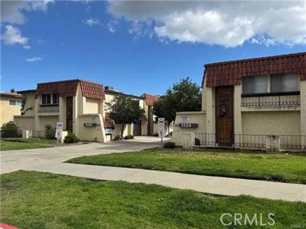 1130 W Huntington Drive 8, Arcadia, CA 91007
