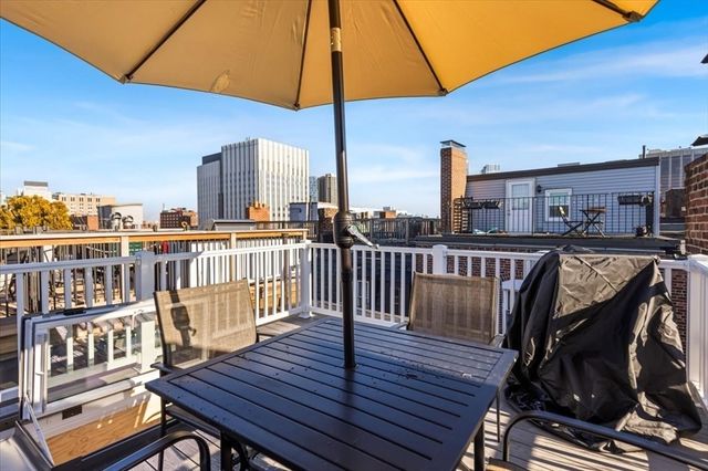 6 Goodwin Pl. 4., Boston, MA 02114