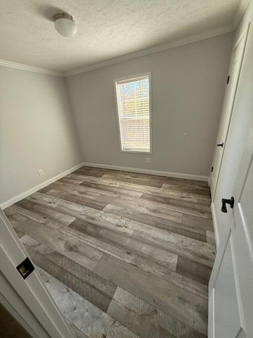 2475 Coles Creek RD, Rocky Mount, VA 24151