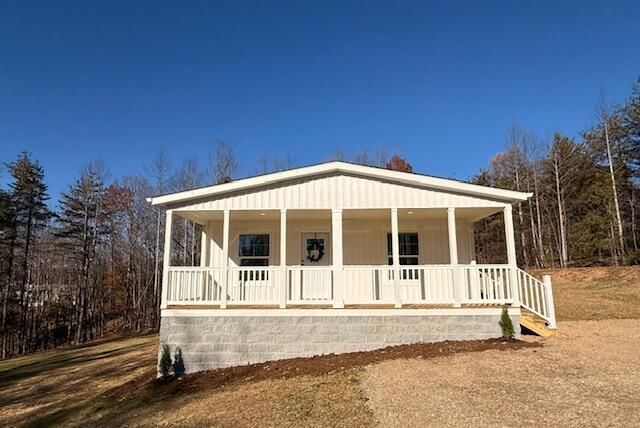 2475 Coles Creek RD, Rocky Mount, VA 24151