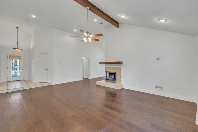 3354 Summerfield Drive, Grapevine, TX 76051