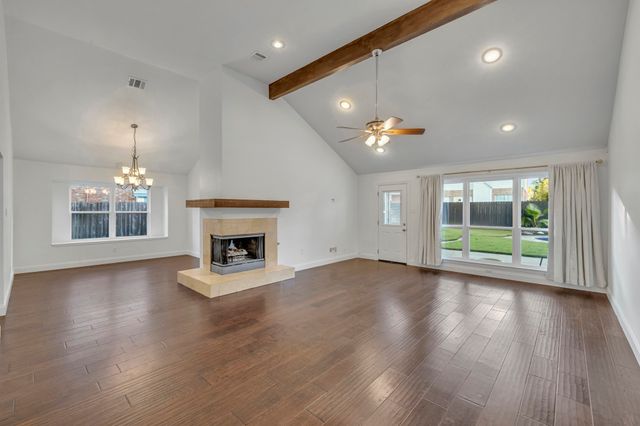 3354 Summerfield Drive, Grapevine, TX 76051