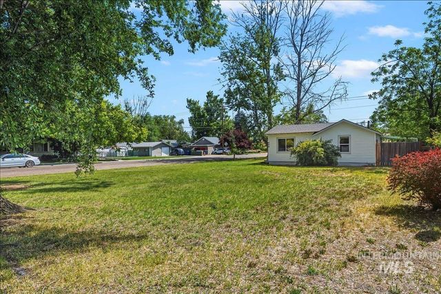 404 S Fern St., Nampa, ID 83686