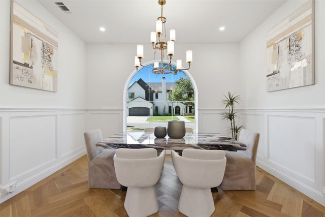 3305 Townsend Drive, Dallas, TX 75229