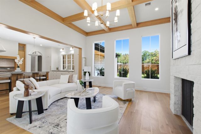 3305 Townsend Drive, Dallas, TX 75229
