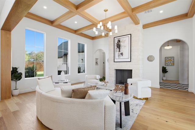 3305 Townsend Drive, Dallas, TX 75229