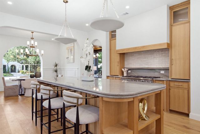 3305 Townsend Drive, Dallas, TX 75229