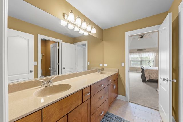 16022 S Selfridge Circle, Plainfield, IL 60586