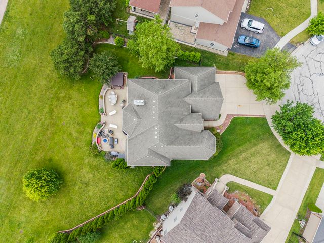 16022 S Selfridge Circle, Plainfield, IL 60586