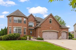 16022 S Selfridge Circle, Plainfield, IL 60586