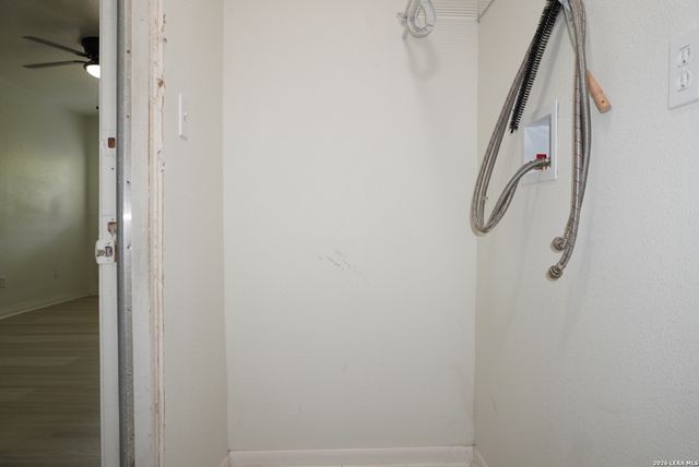 230 Goforth Dr, San Antonio, TX 78233
