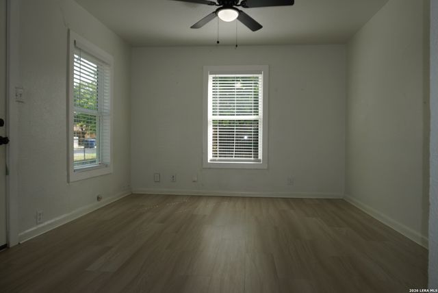 230 Goforth Dr, San Antonio, TX 78233