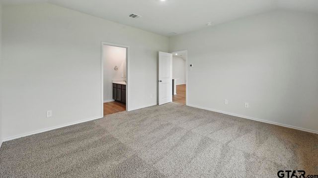 5016 Shumard Drive, Lindale, TX 75771
