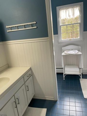 938 Potters Rd, Stillwater Twp., NJ 07860