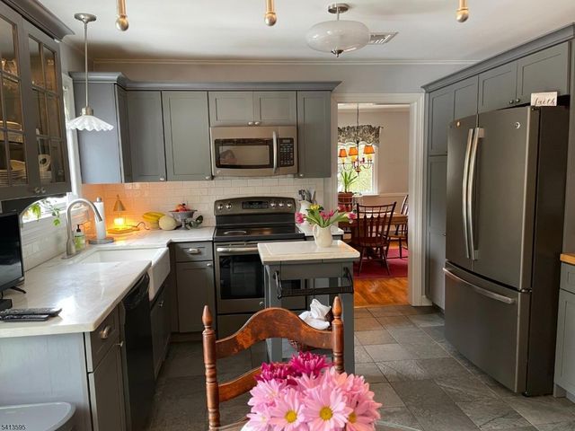 938 Potters Rd, Stillwater Twp., NJ 07860