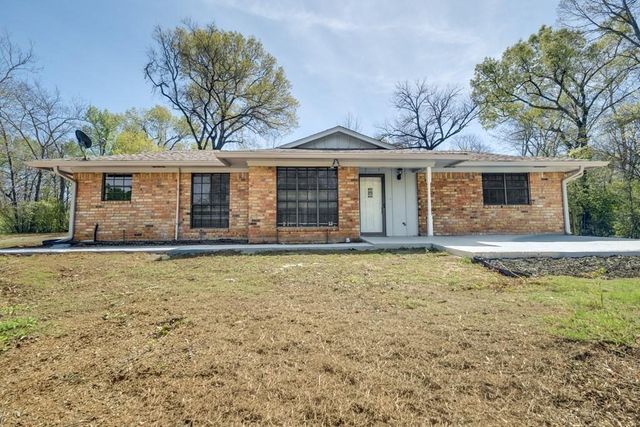 1112 Swanson Drive, Palestine, TX 75801