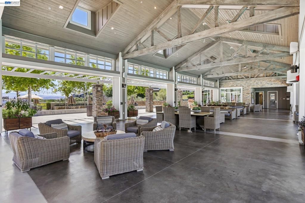 Image 45 of property listing at 4203 Oak Knoll Dr, Dublin, CA 94568