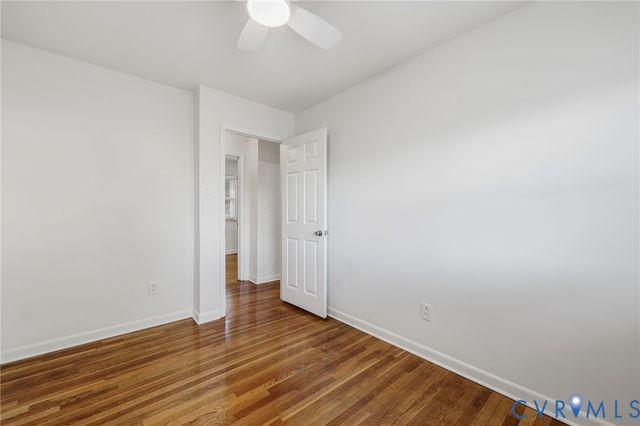 702 Old Town Dr, Colonial Heights, VA 23834