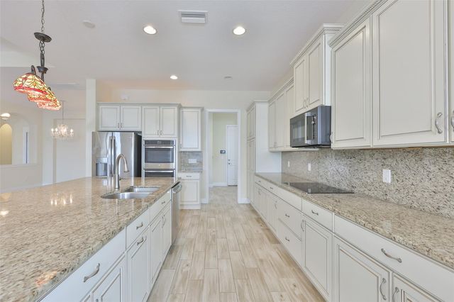 2229 S PEBBLE BEACH BOULEVARD, Sun City Center, FL 33573