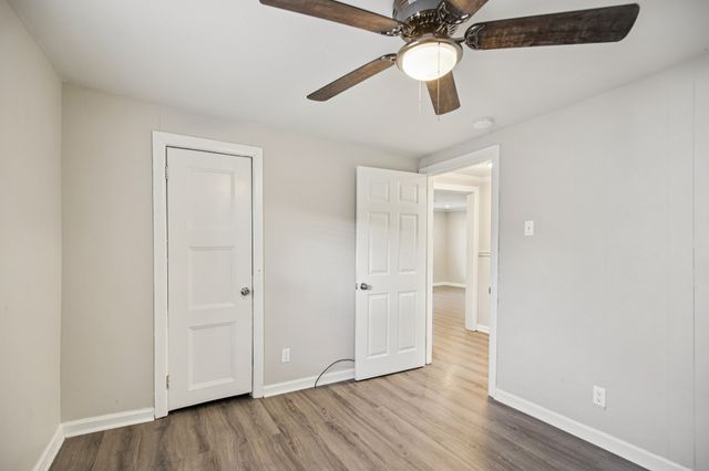 317 E 17th St, Columbia, TN 38401