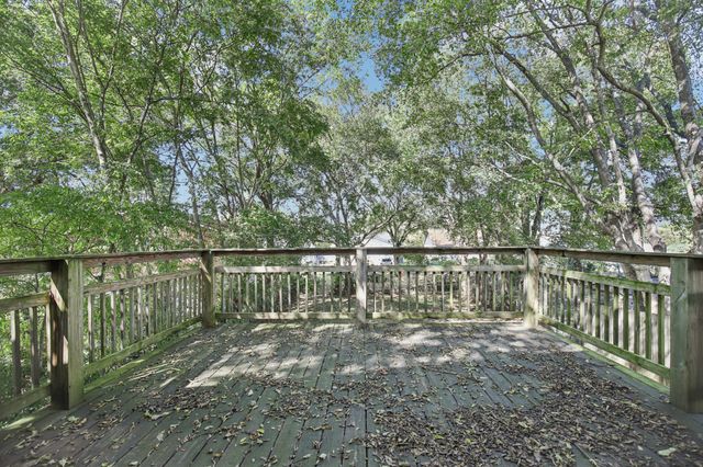 317 E 17th St, Columbia, TN 38401